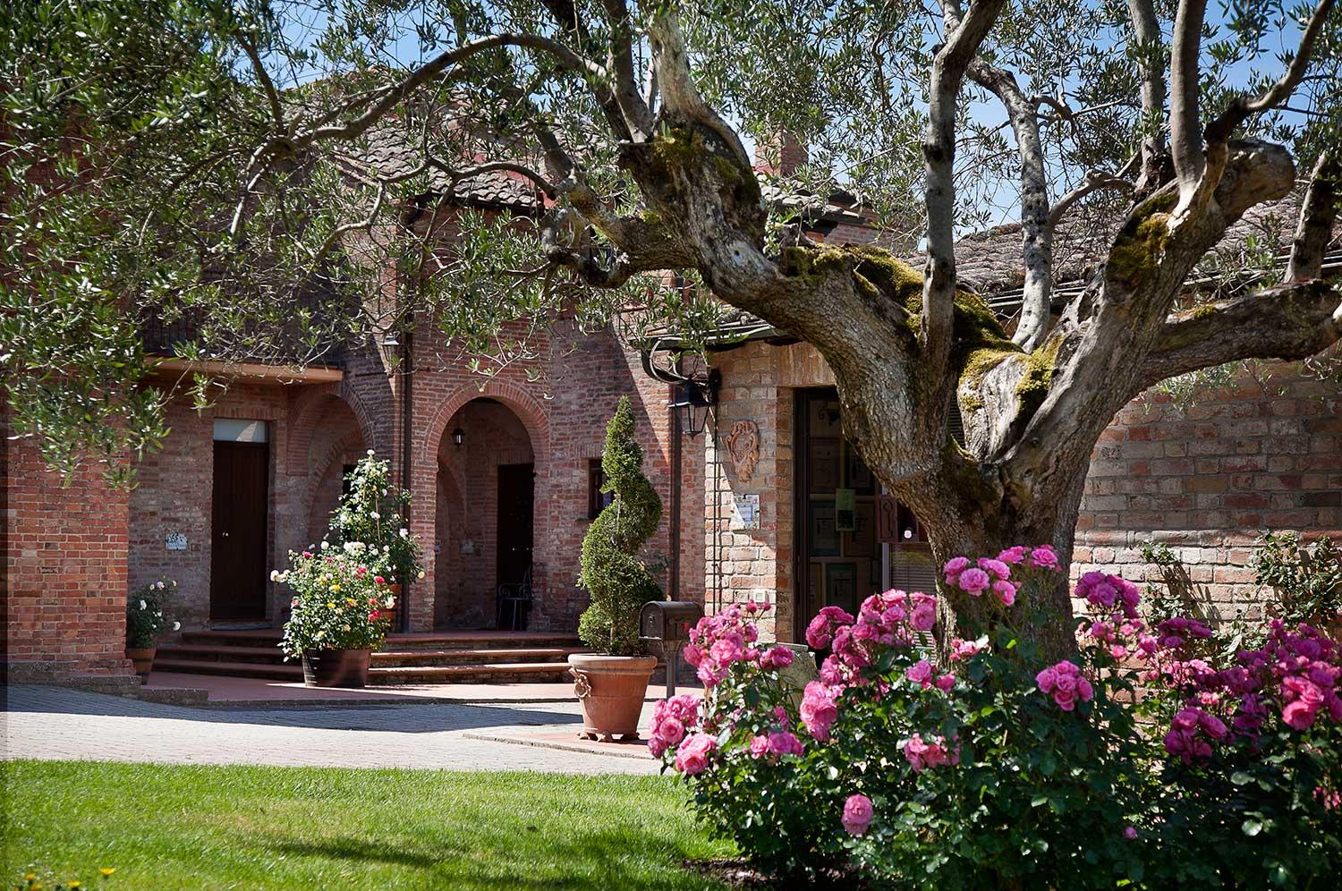 Borgo Tre Rose Valiano Exterior foto