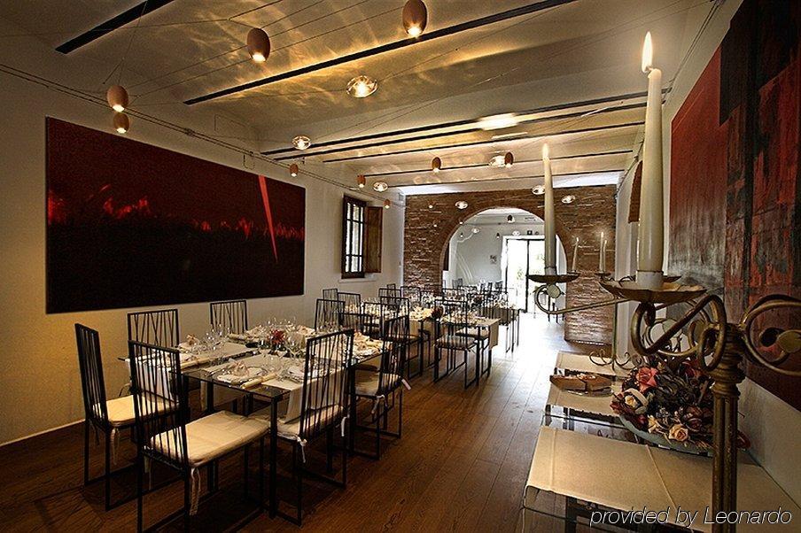 Borgo Tre Rose Valiano Restaurante foto