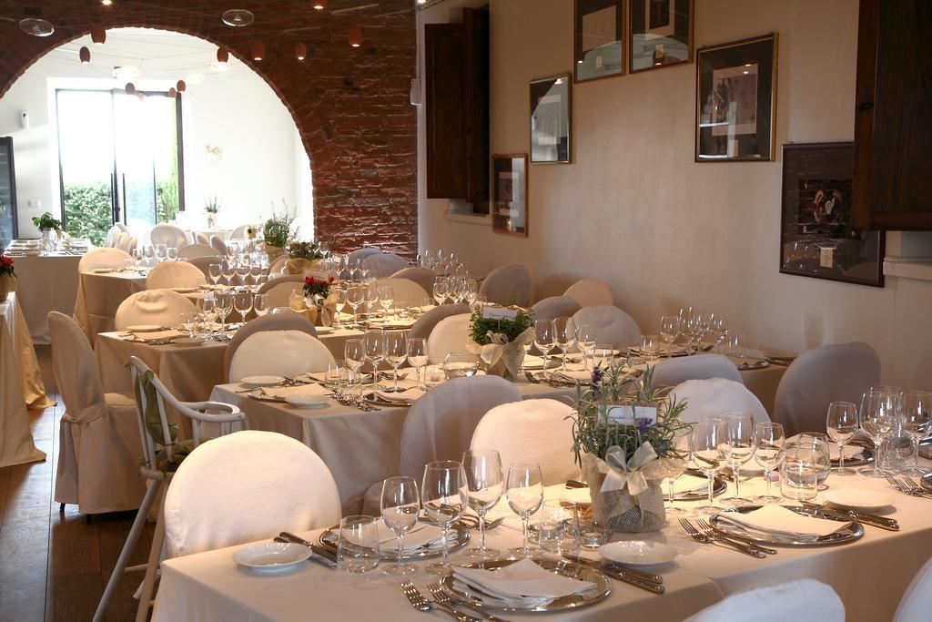 Borgo Tre Rose Valiano Exterior foto
